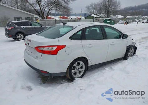 2014 Ford Focus Se из США, поврежденный, VIN 1FADP3F20EL339862